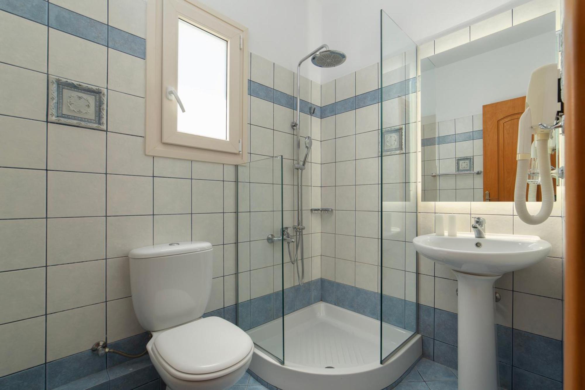 Almar Apartment *